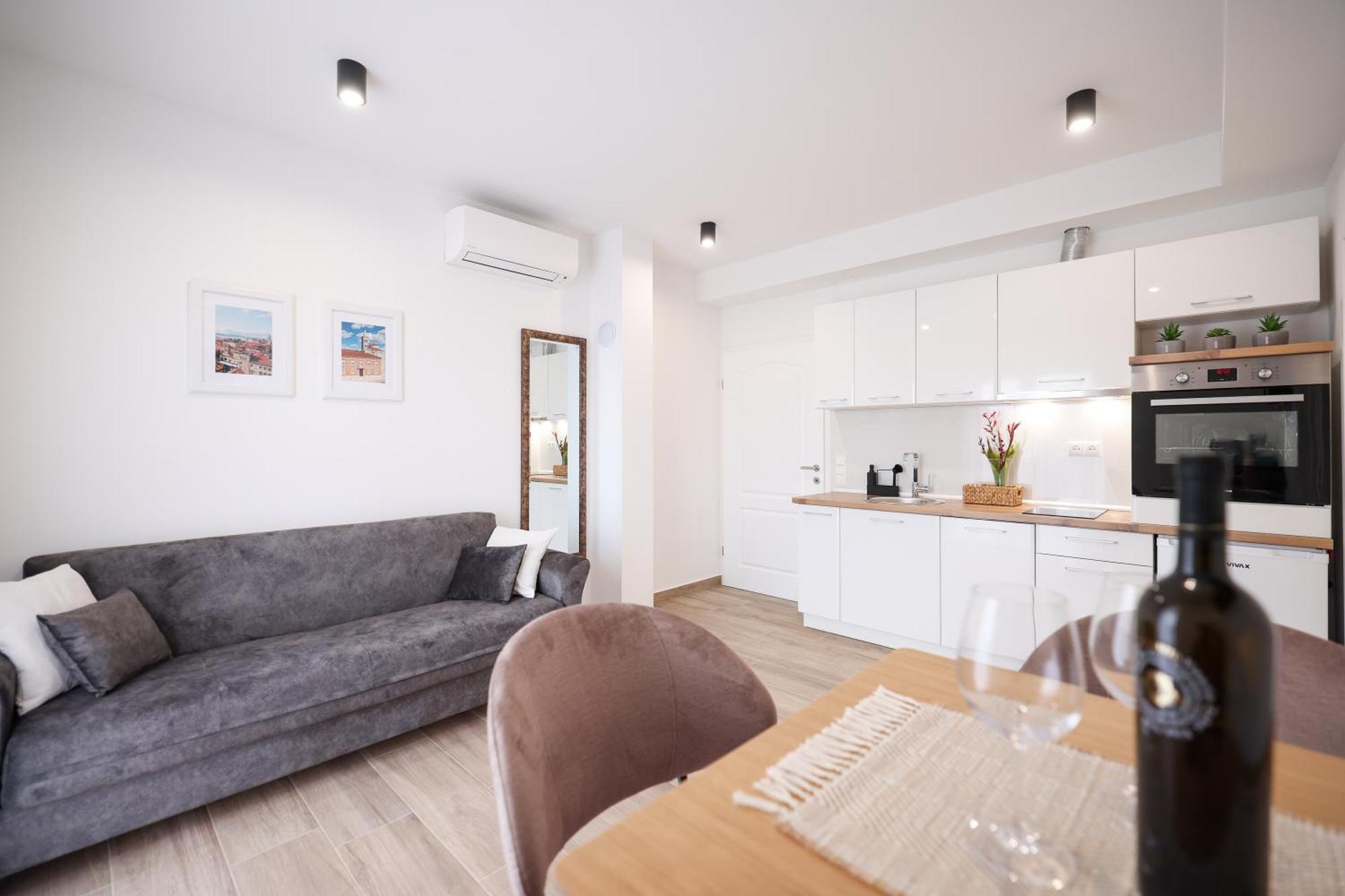 Duo Soles - Apartments With Private Parking Near Zadar Murvica  エクステリア 写真